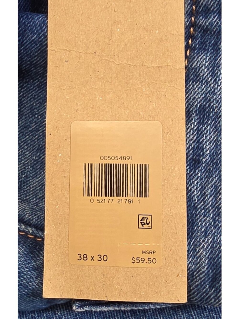 NWT - Men's Levi's 505 Regular Straight Leg Jeans, Size 38 x 30 - Picture 5 of 8